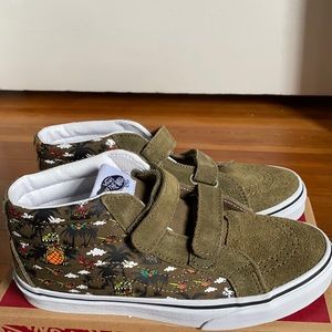 New Vans Dineapple Sk8 Mid Reissue V size 5 4UK 36.5 EU